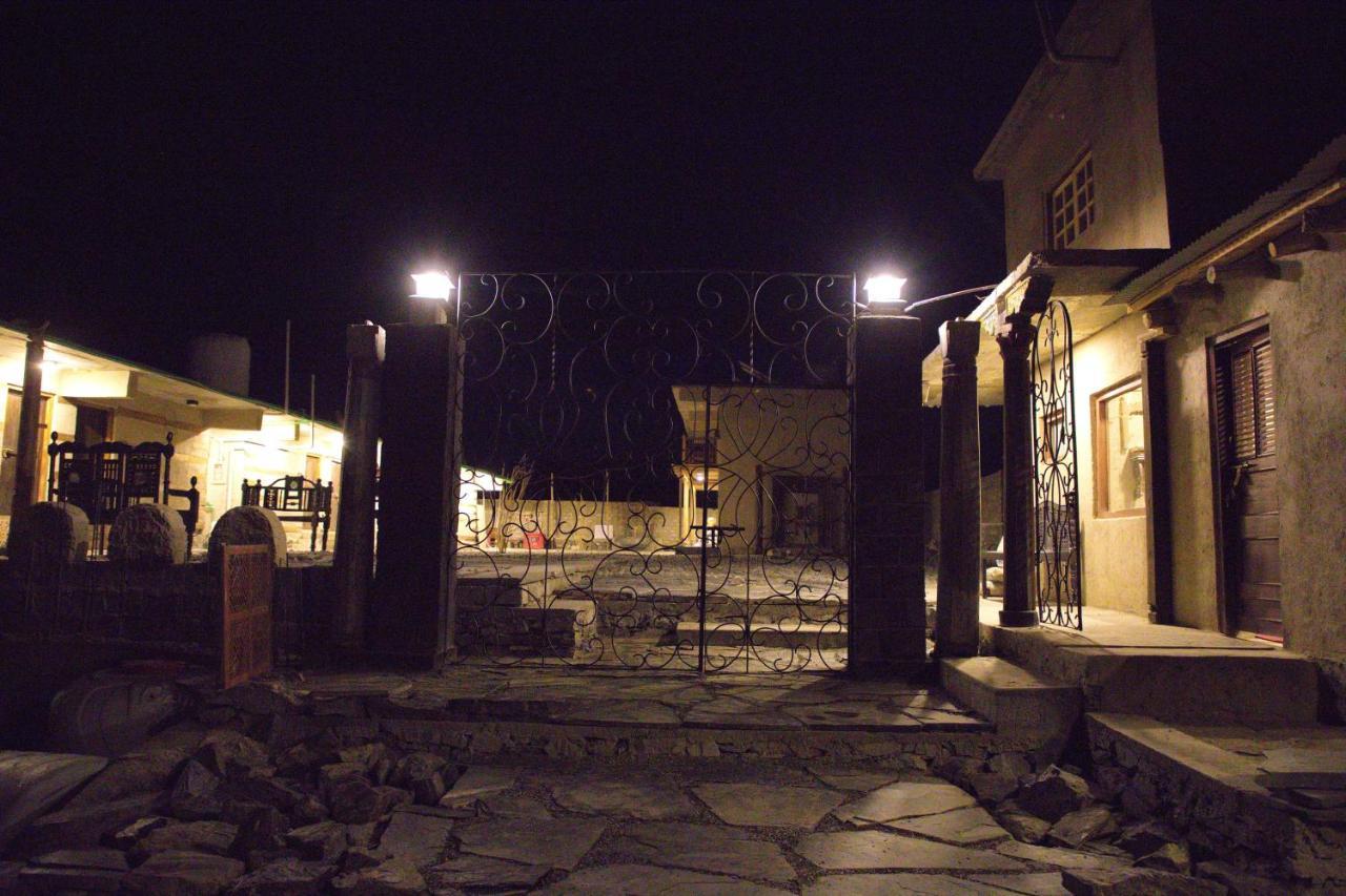 Baltistan Fort Skardu Resort Exterior foto